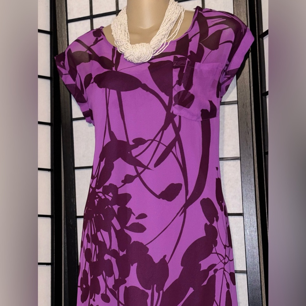 OLD NAVY MAGENTA FLORAL CHIFFON DRESS. Includes a slip dress underneath. MED.